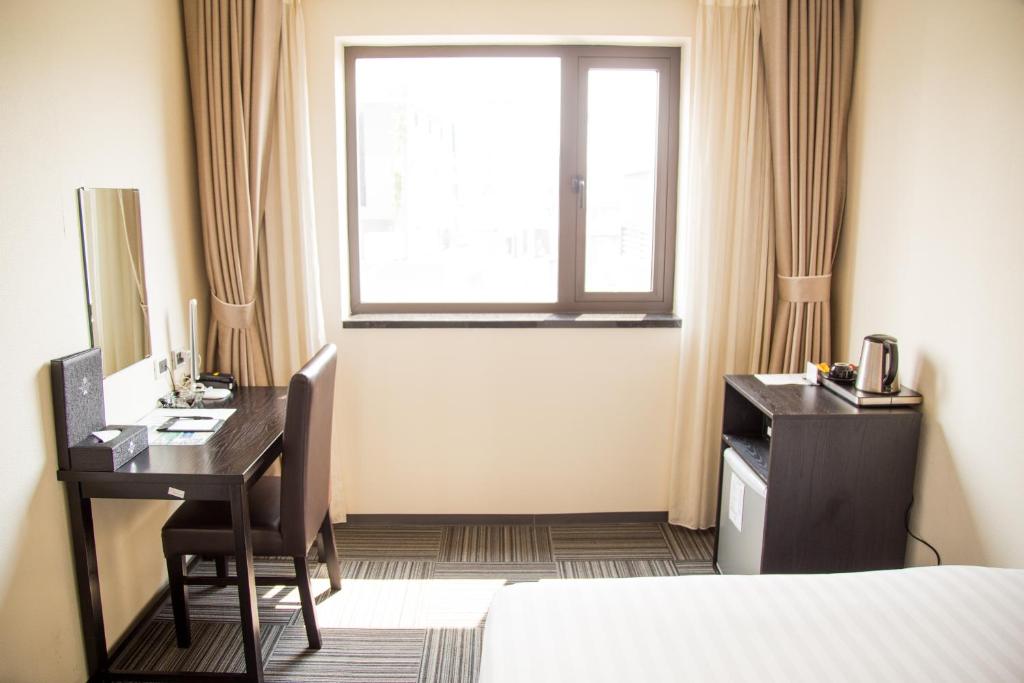 Sakura Hotel 3
