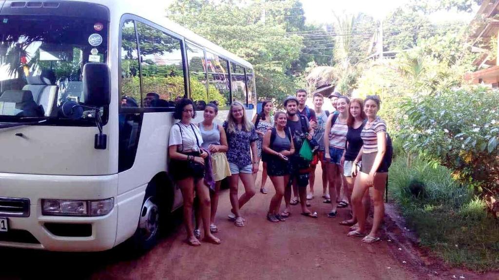 Amila Guest photo 3