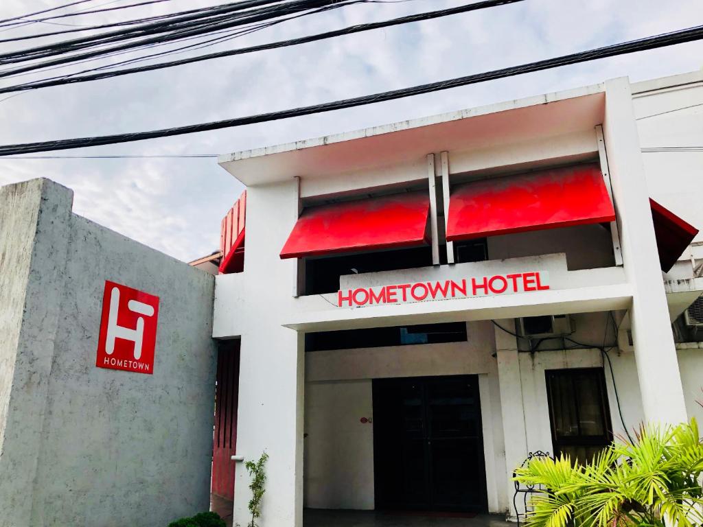 Hometown Hotel - Lacson Bacolod photo 2