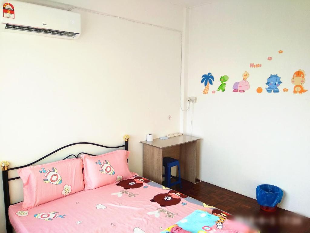 H Homestay Sibu - 500Mbps Wifi, Full Astro & Private Parking! photo 3