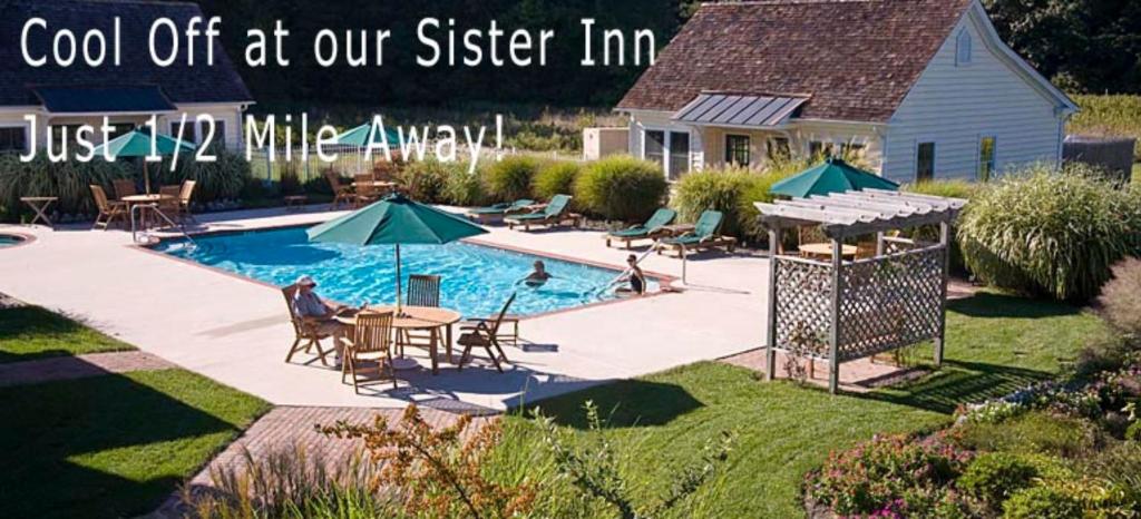 Parsonage Inn Bed and Breakfast photo 2