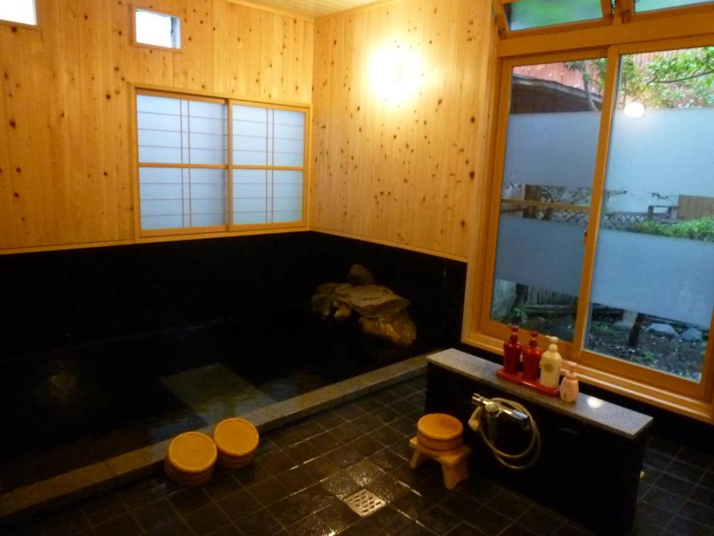 Yudanaka Tawaraya Ryokan photo 2