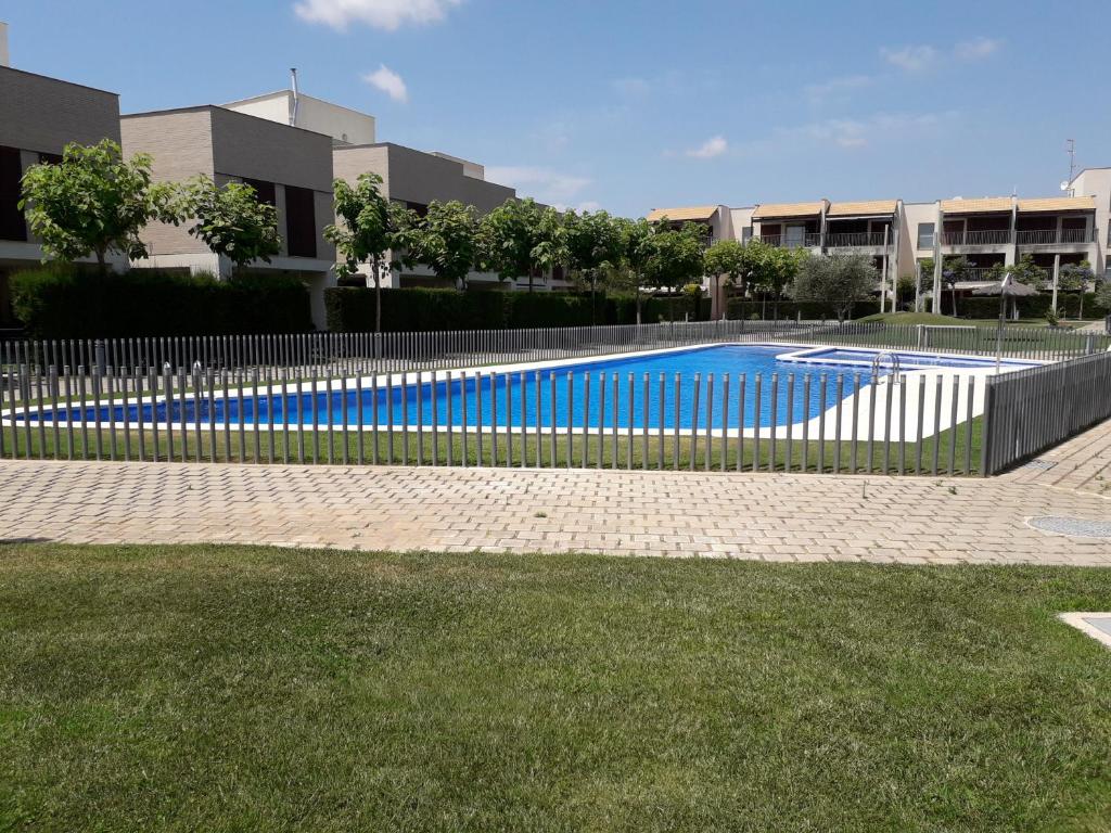 Sant Jordi club de golf apart 4 x 2 photo 1