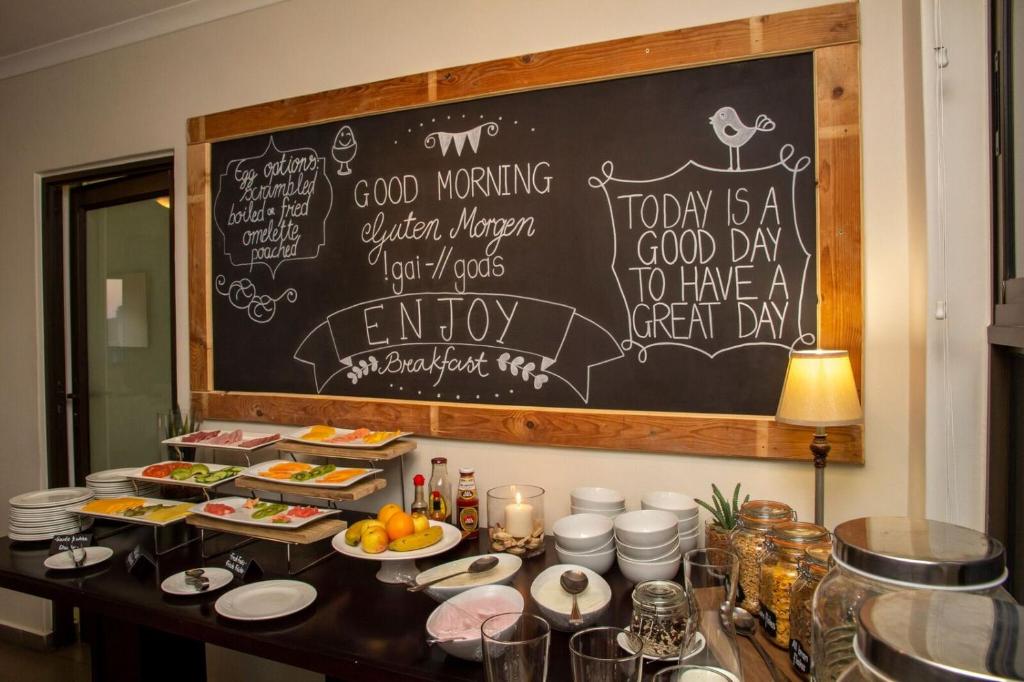 Desert Sands Boutique B&B | Self-Catering photo 4