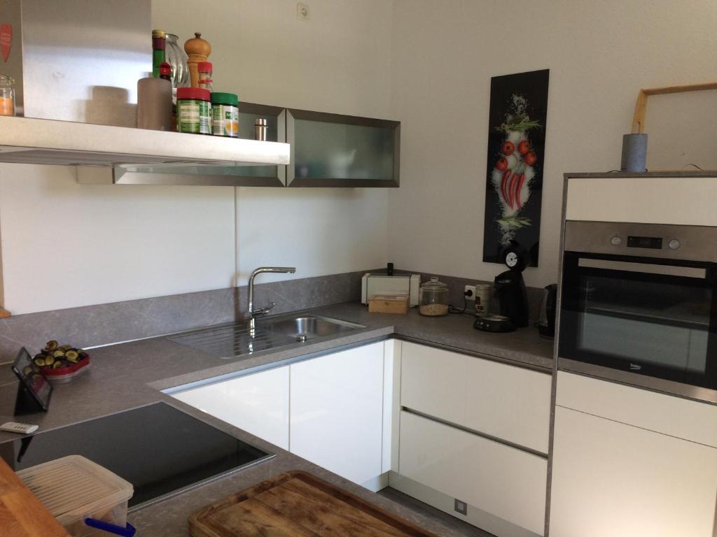 Apartment Troisdorf - Bonn photo 2