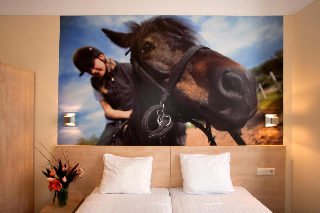 Двухместный (Двухместный номер с 2 отдельными кроватями), Hotel Iron Horse Leidse Square