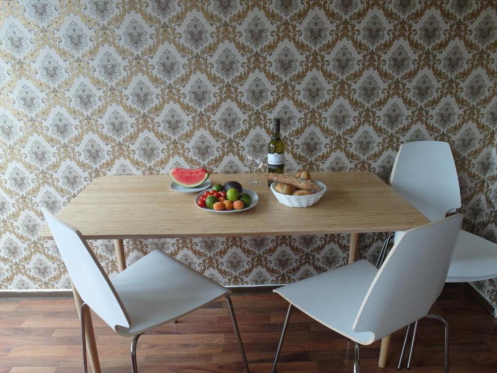 Sympathisches Retro Apartment photo 3