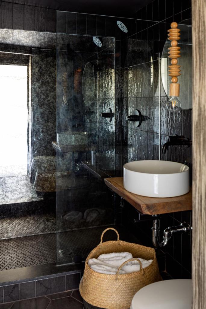 AWOL Hotel Provincetown photo 4