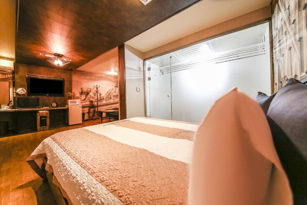 Q Hotel Yongin photo 4