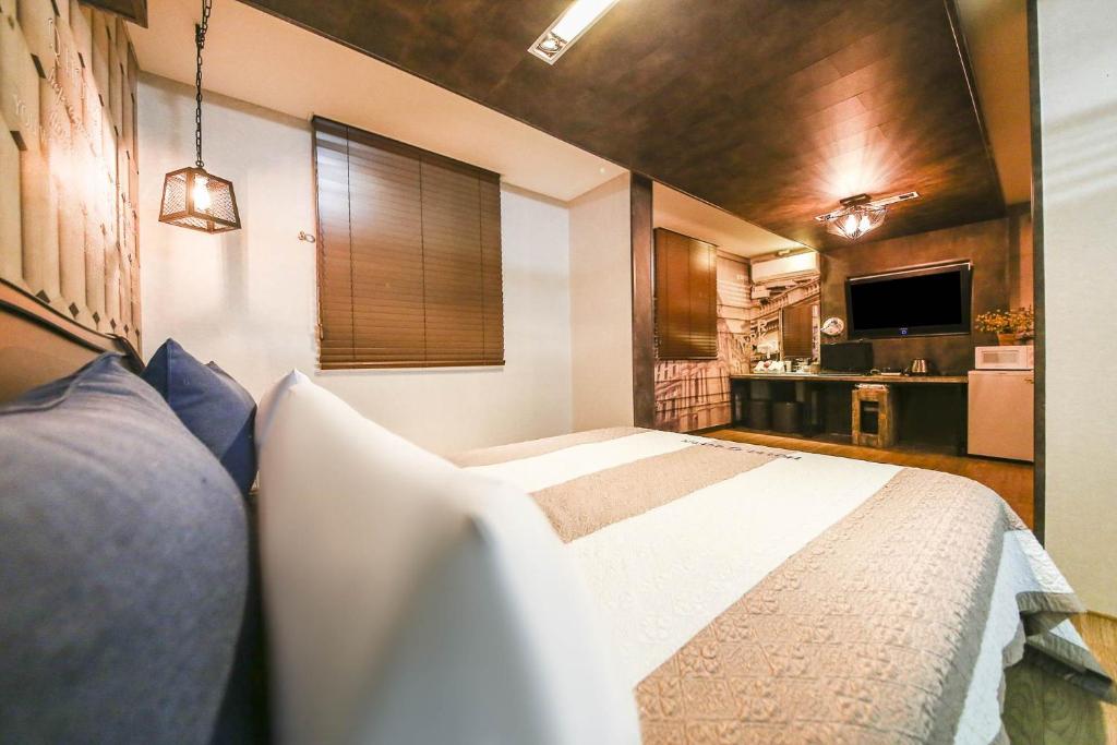 Q Hotel Yongin photo 3