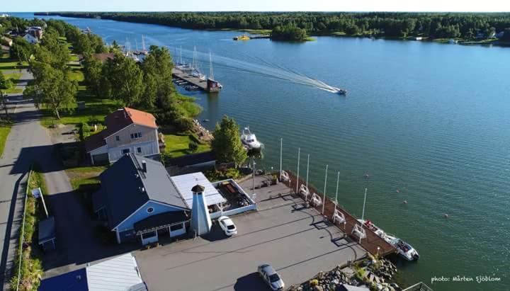 Sininen Hetki Bed& Breakfast majoitus meren äärellä photo 1