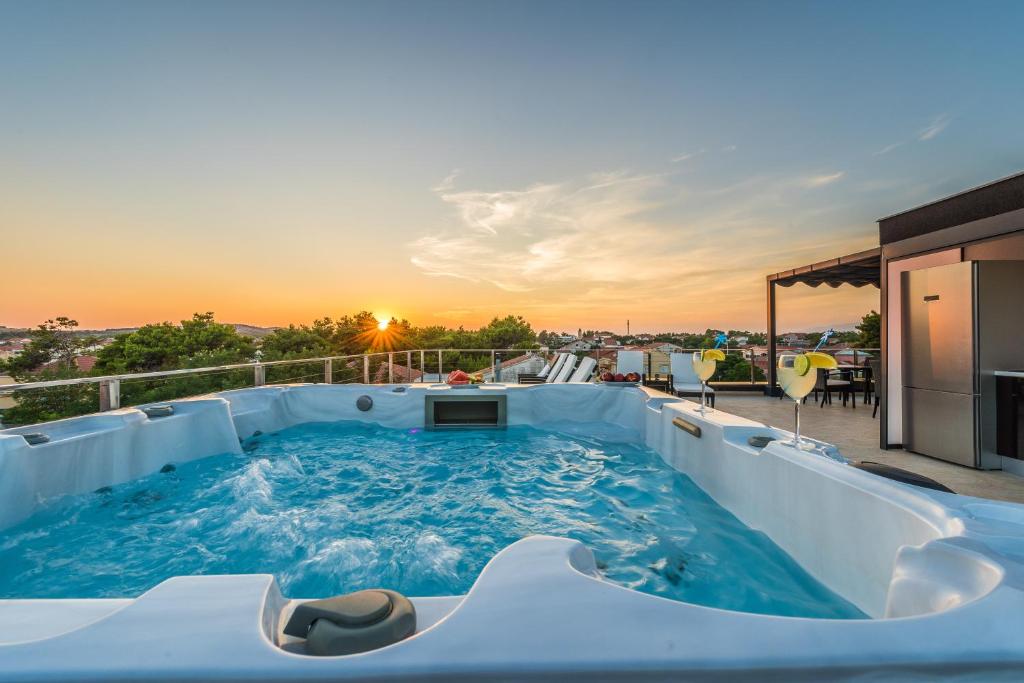 Luxury Apartments VilaMaloca photo 4
