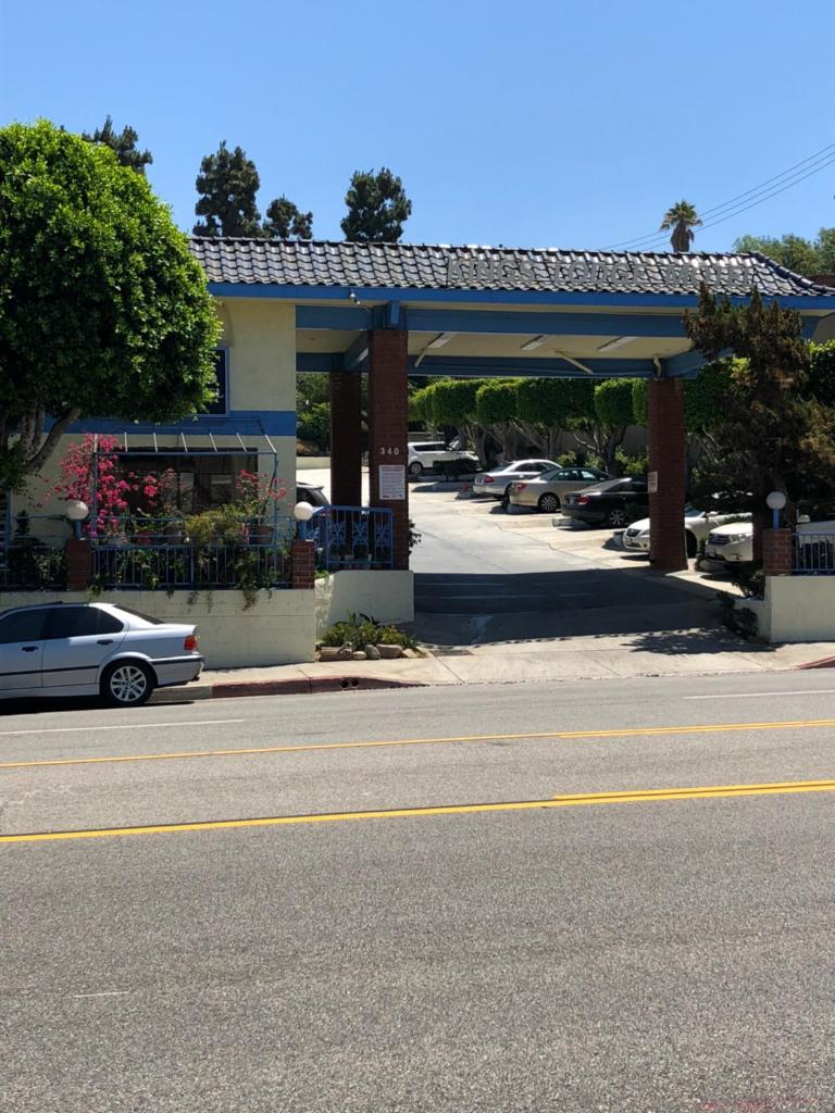 Kings Lodge Motel image