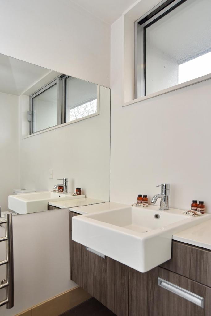 Armagh Apartment 3 - Christchurch Holiday Homes photo 4