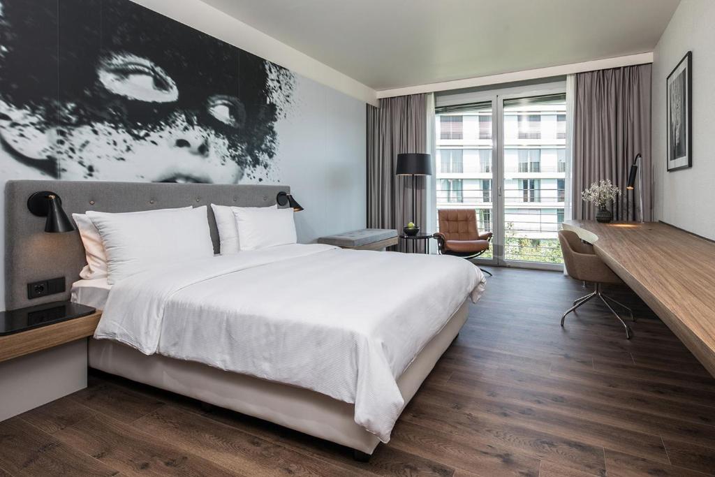 Двухместный (Номер «Премиум» с видом на сад), Radisson Blu Hotel Köln