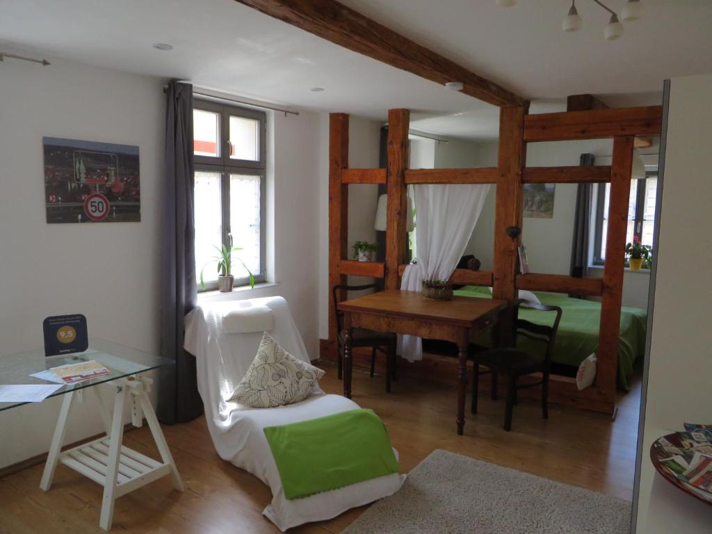 Privatzimmer Othmarsweg photo 1