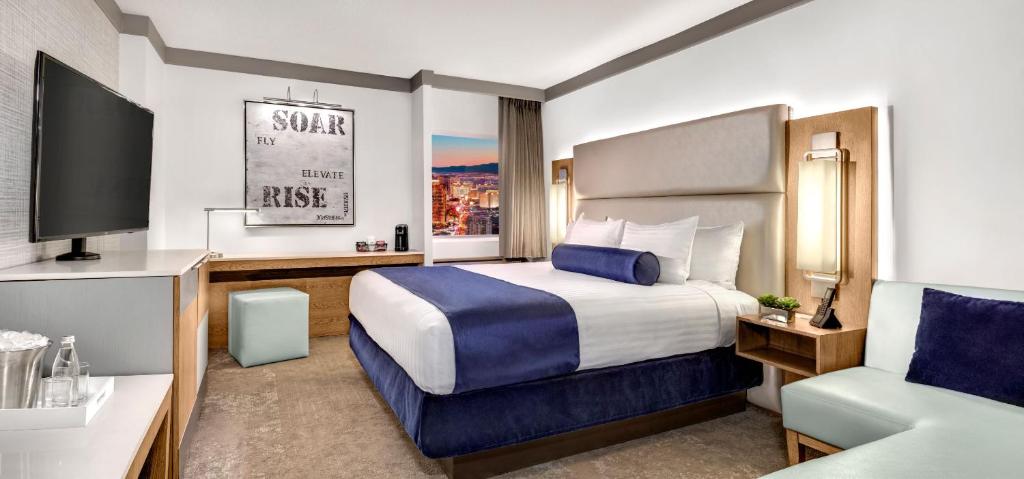 Двухместный (Номер Elevate с 1 кроватью размера «king-size»), The STRAT Hotel, Casino and Skypod