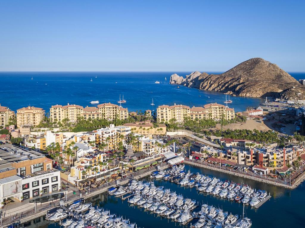 Marina Fiesta Resort & Spa, A La Carte All Inclusive Optional photo 1