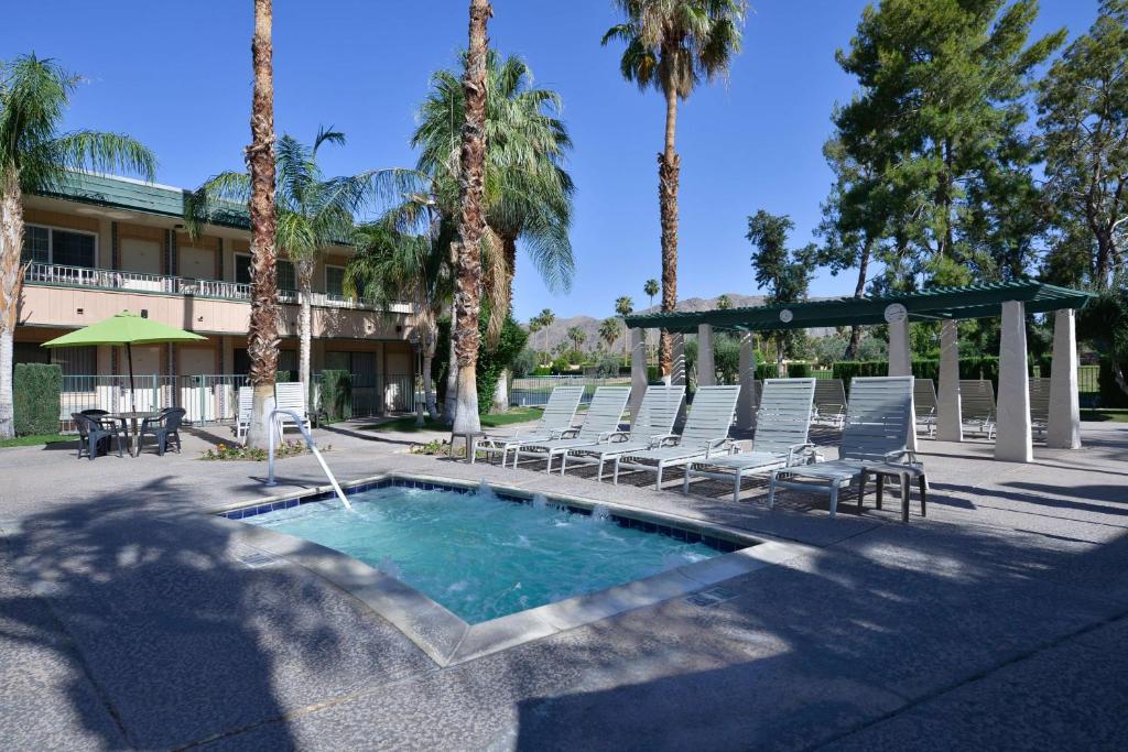 Travelodge by Wyndham Palm Springs photo 4