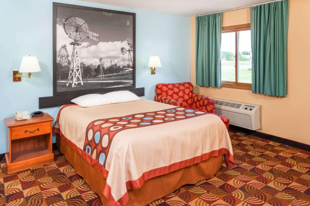 Super 8 by Wyndham Shipshewana photo 4