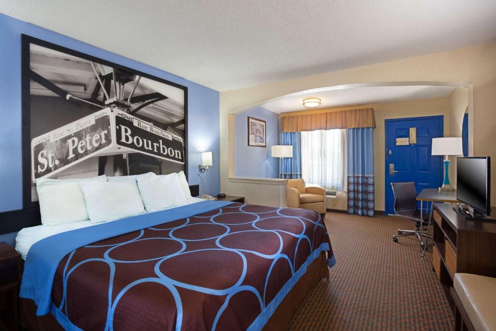 Super 8 by Wyndham Hammond image