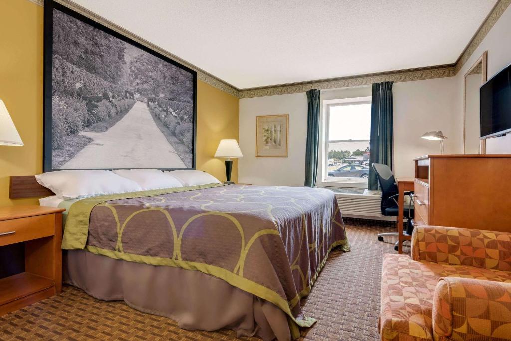 Super 8 by Wyndham Allentown photo 3