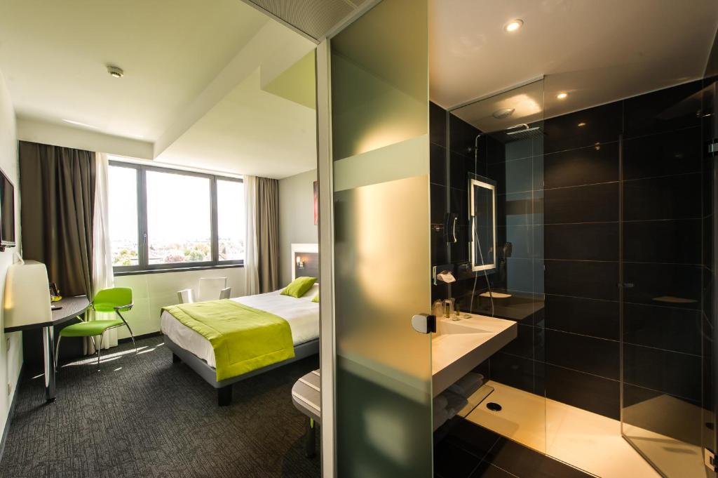 Двухместный (Классический двухместный номер с 1 кроватью), Hôtel Athena Spa