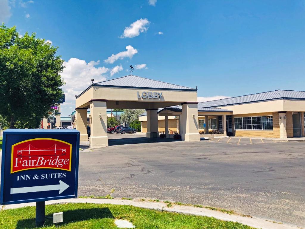 FairBridge Extended Stay – a Kitchenette Hotel image