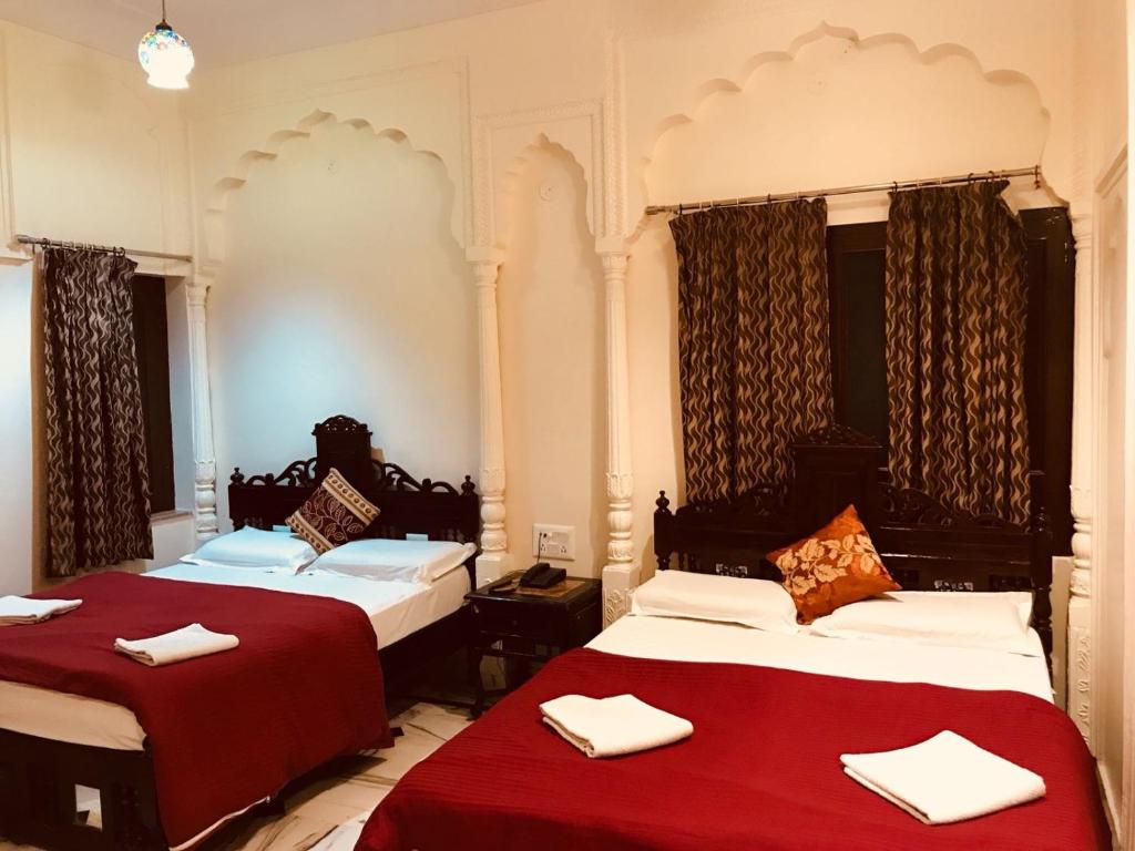 Семейный (Семейный номер (для 4 взрослых)), Hotel Kalyan