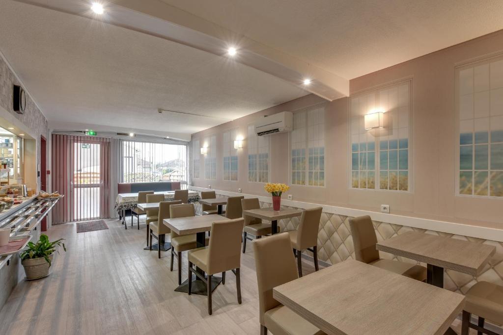 The Originals Access, Hotel Thouars photo 1
