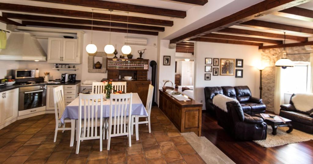Kameni Dvori - Family Holiday Villa near Dubrovnik photo 3