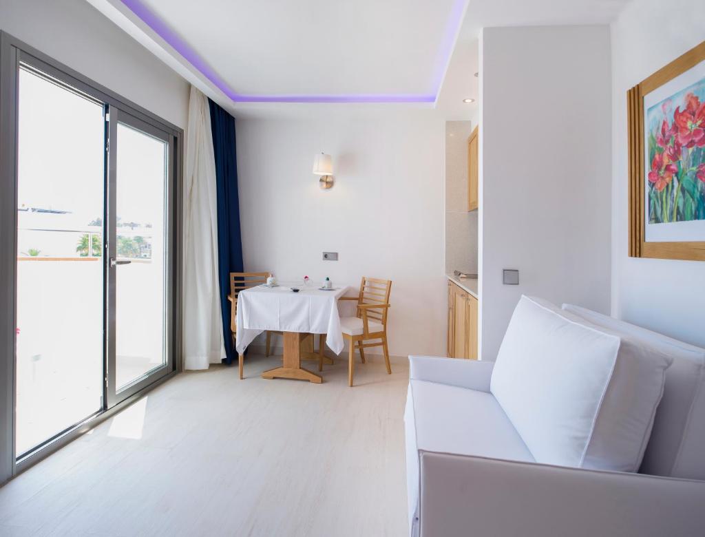 Апартаменты (Стандартные апартаменты), My Way Luxury Ibiza Studio - AB Group