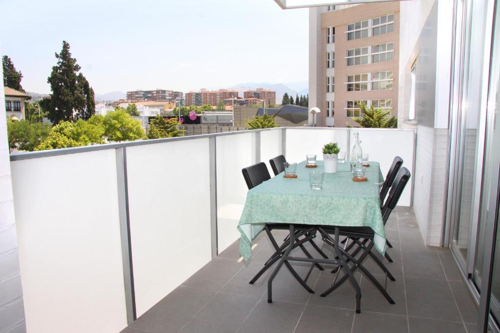 Ciencias Forum Apartment by A3Rentals photo 1