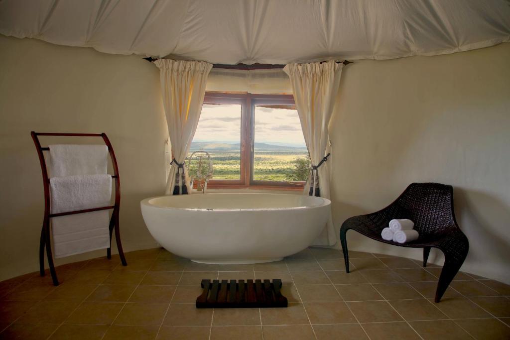 Olarro Lodge - Tap to explore photos