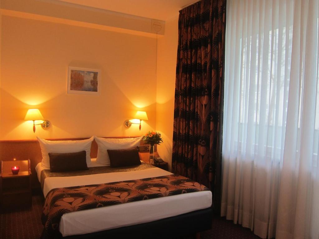 Двухместный (Двухместный номер с 1 кроватью), Hotel Atrium