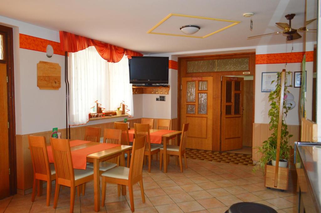 Gostilna s prenocisci Danica photo 4