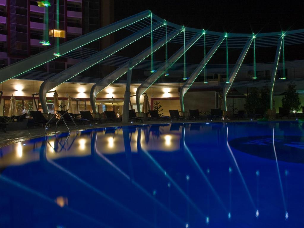 Vega Hotel - Tap to explore photos