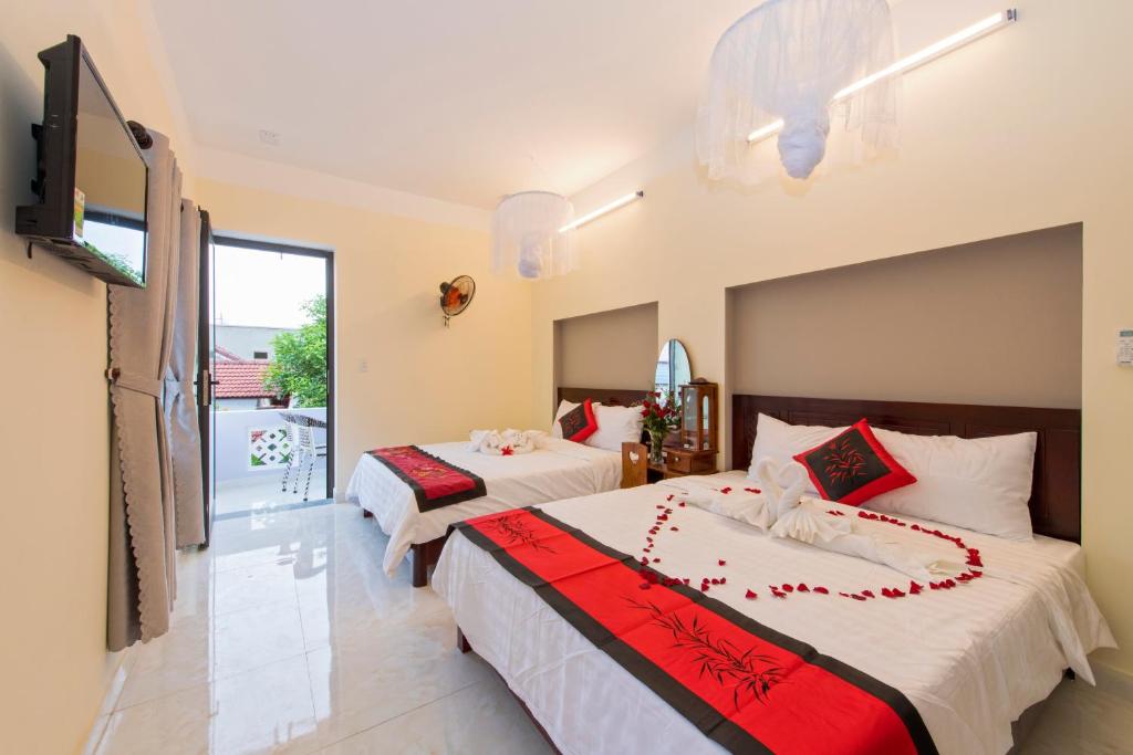 Bougain Villeas Homestay