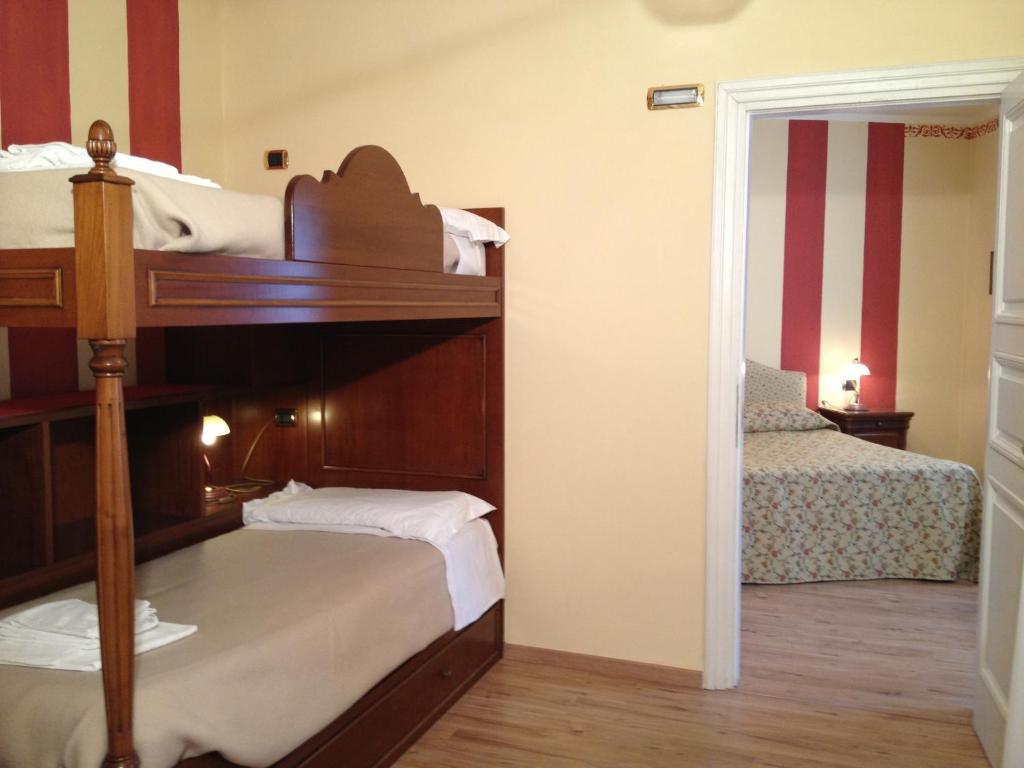 La Dependance Room Type - Quadruple Room