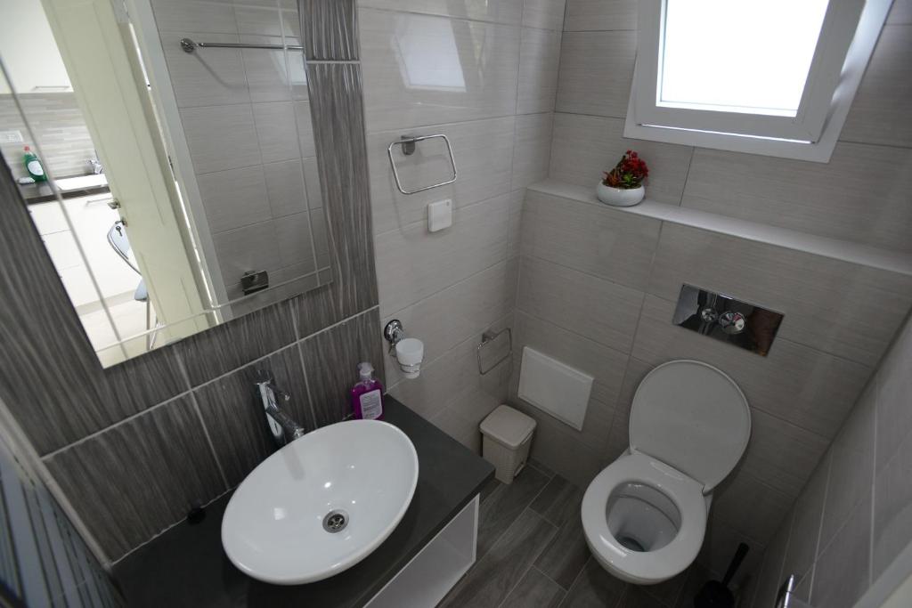 Olga Beach Apartment 28 photo 3