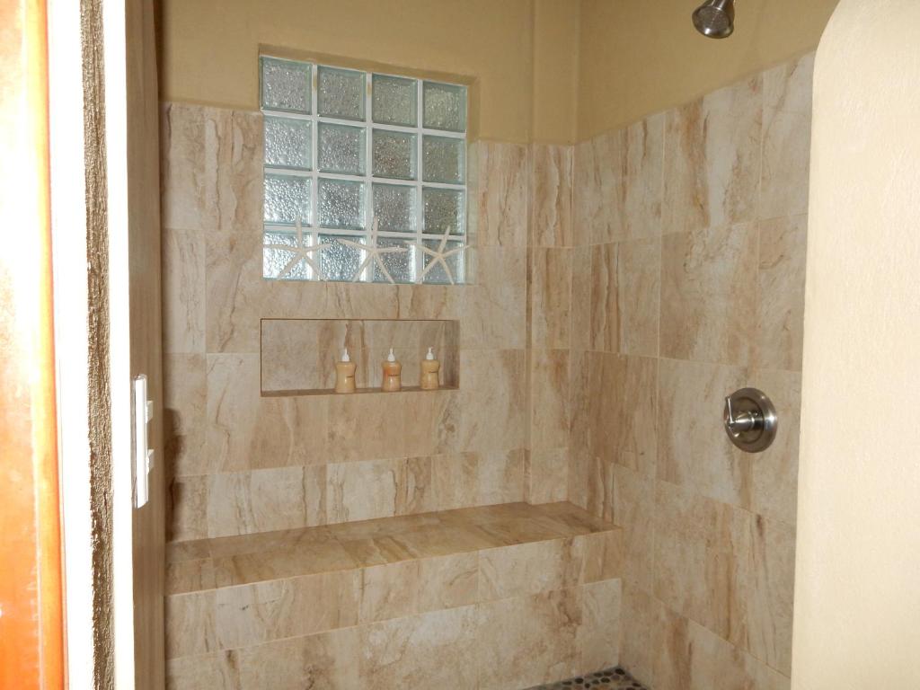 Casa Arcoiris Zihuatanejo B&B photo 4
