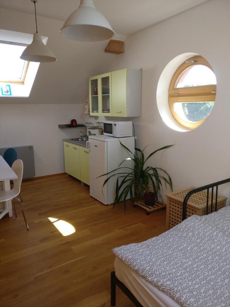 Deli's Retreat