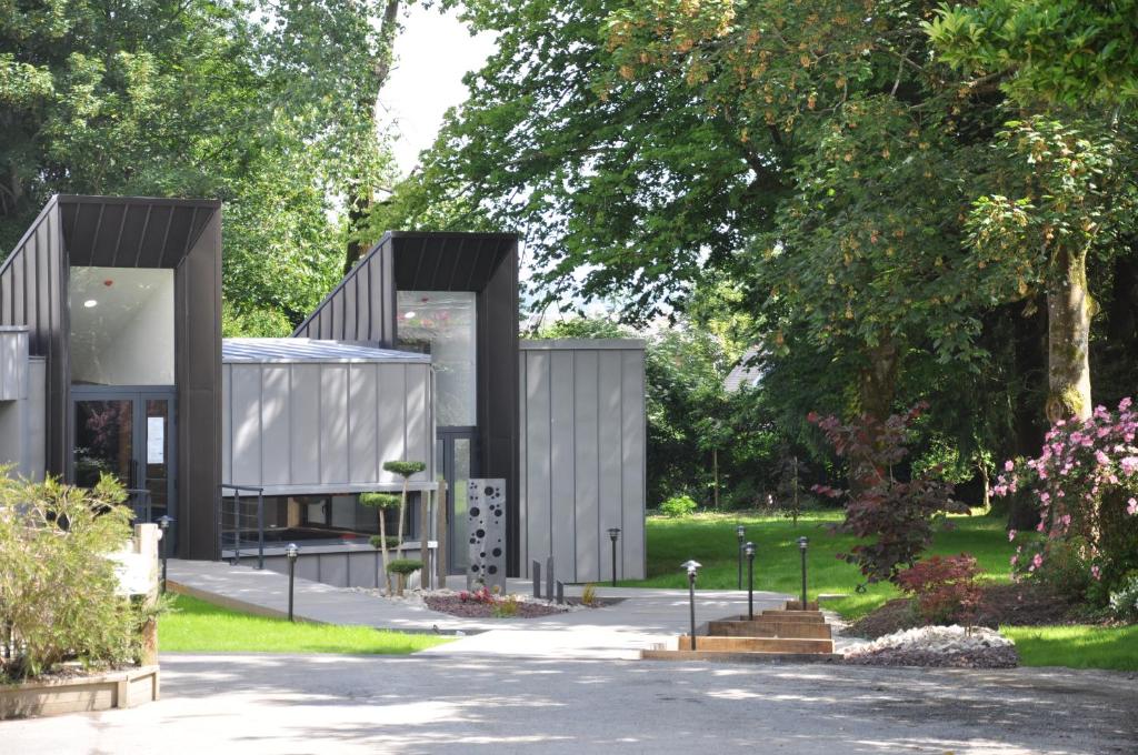 Le Clos Du Pontic Logis et Cit'Hotel photo 3