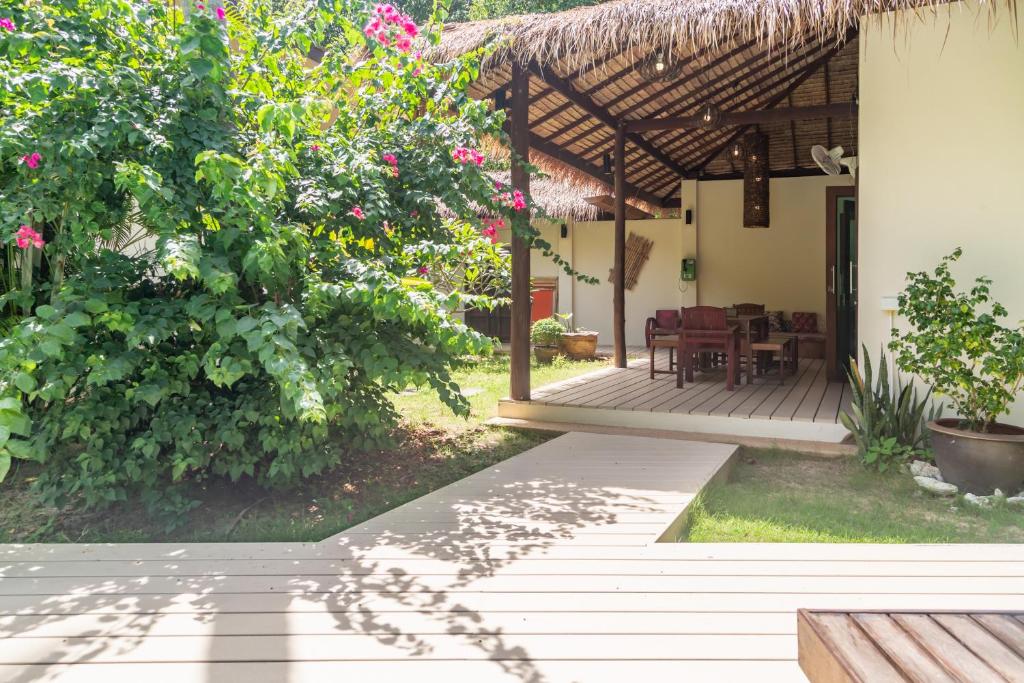 Baan Manaao photo 4