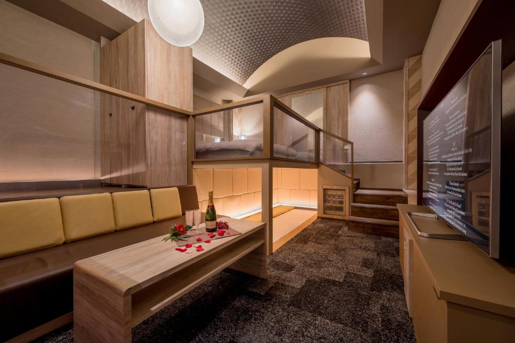 Hotel Chateau Briant (Adult only) photo 3