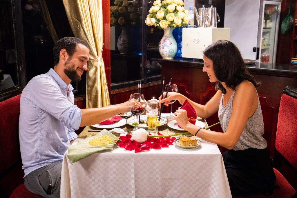 Swan Boutique Cruises