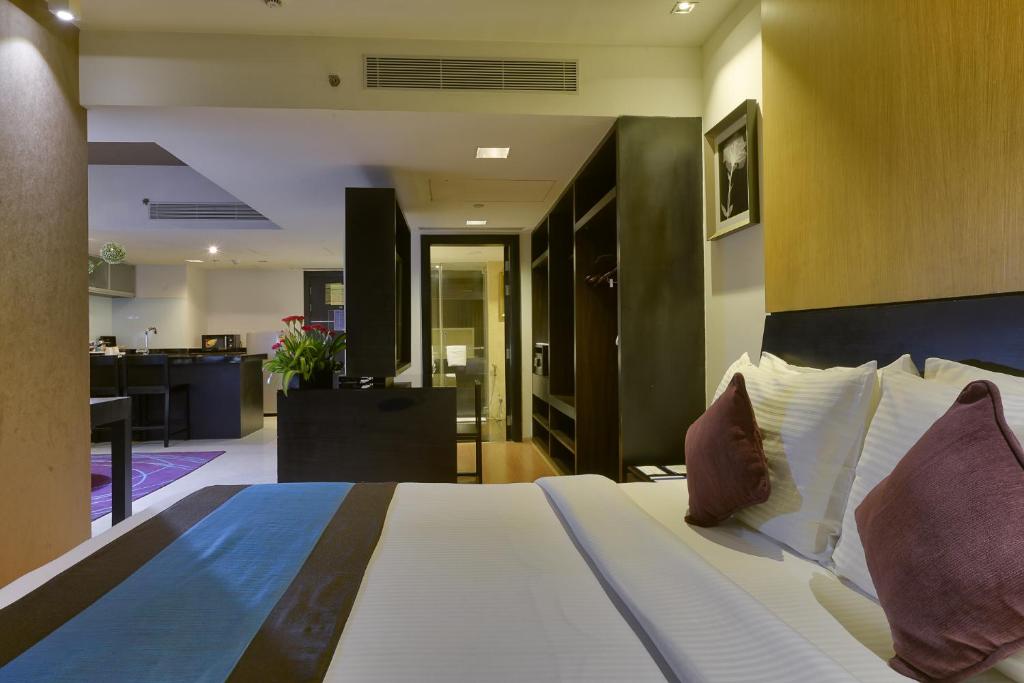 Сьюит (Представительский номер), Davanam Sarovar Portico Suites