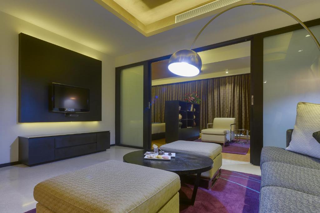 Сьюит (Суперлюкс), Davanam Sarovar Portico Suites