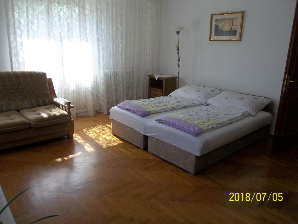 Virágos Vendégház Balatonfüred photo 4