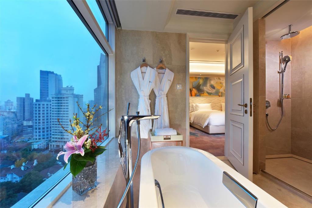 Двухместный (Collection Business Class Room), Radisson Blu Plaza Xing Guo Hotel Shanghai